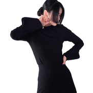 Sculpted Flare-Cuff Fitted Top / 3110404