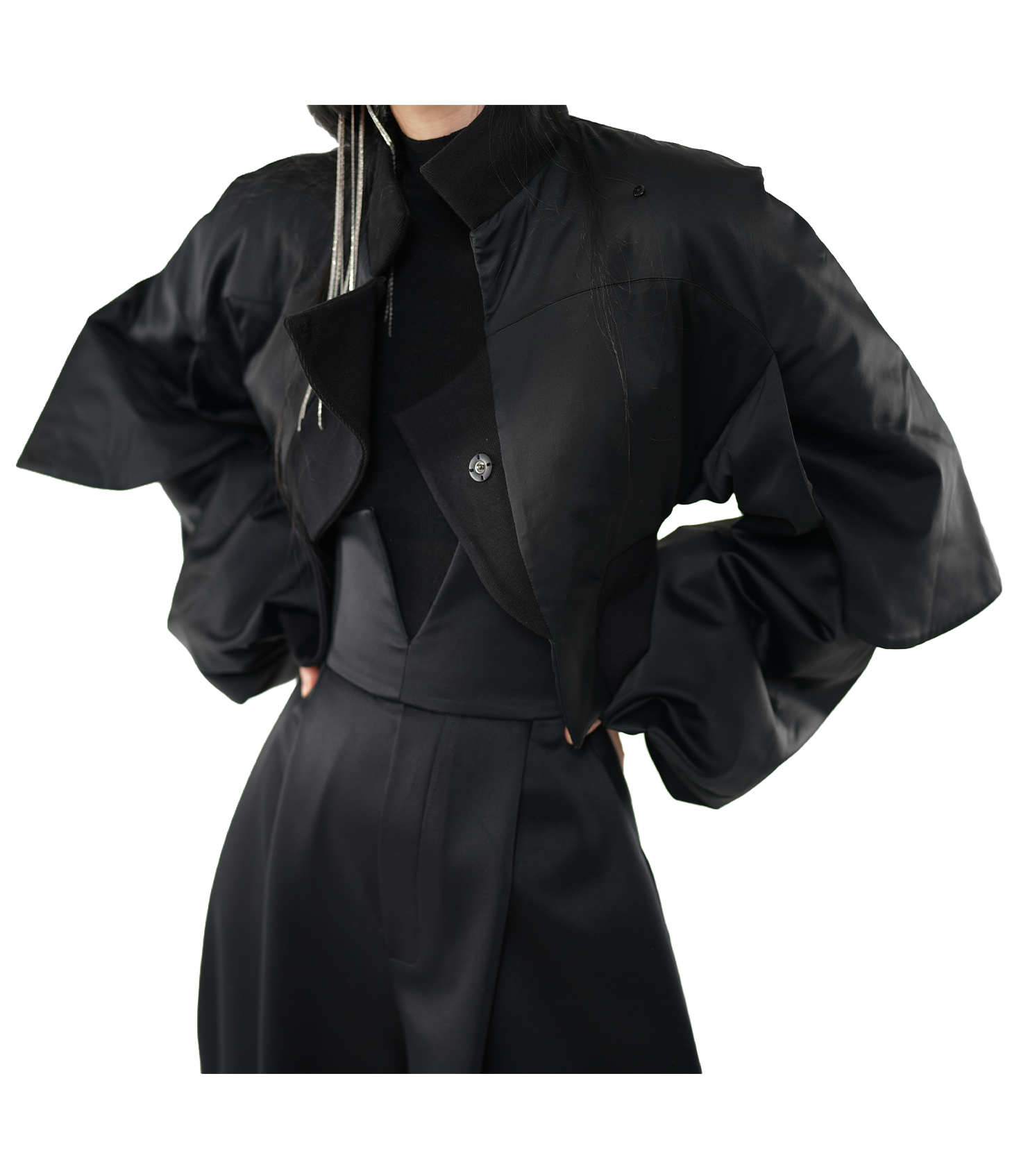 Obsidian Padded Lantern-Sleeve Crop Jacket / 4102306