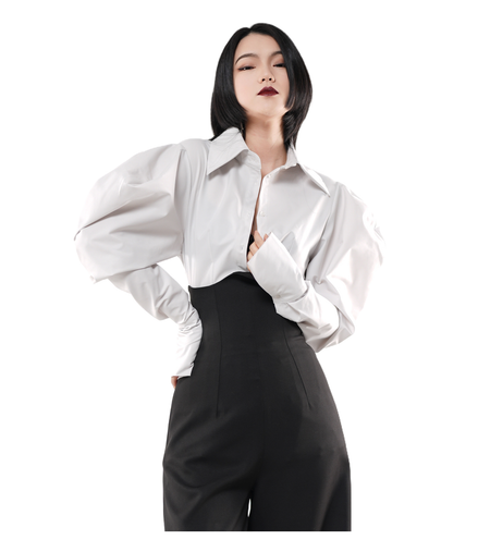Sculpture Puff-Sleeve Satin Cropped Shirt / 5010403