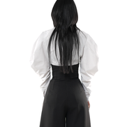 Sculpture Puff-Sleeve Satin Cropped Shirt / 5010403
