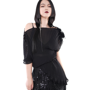 Wraith Pleated One-Shoulder Top / 5040901