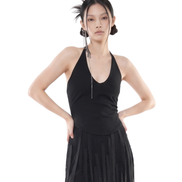 Bare Cross Halter Knit Top / 5061411