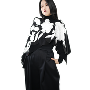Bloom Cascade Floral Appliqué Cape Top / 5092006