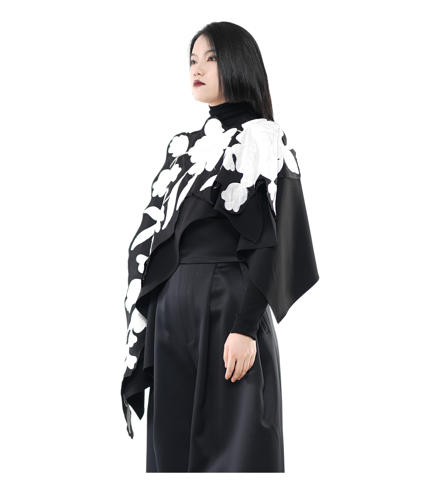 Bloom Cascade Floral Appliqué Cape Top / 5092006