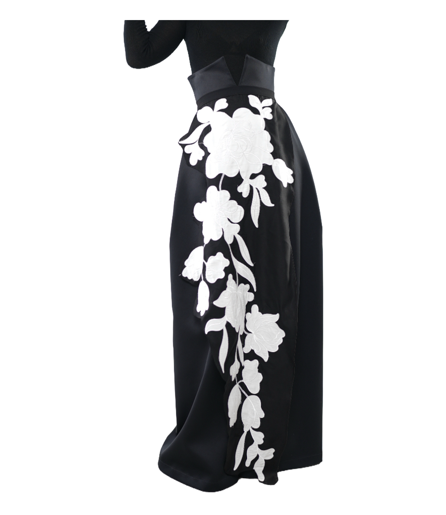 Bloom Fall Floral Appliqué Wrap Overskirt / 5092007