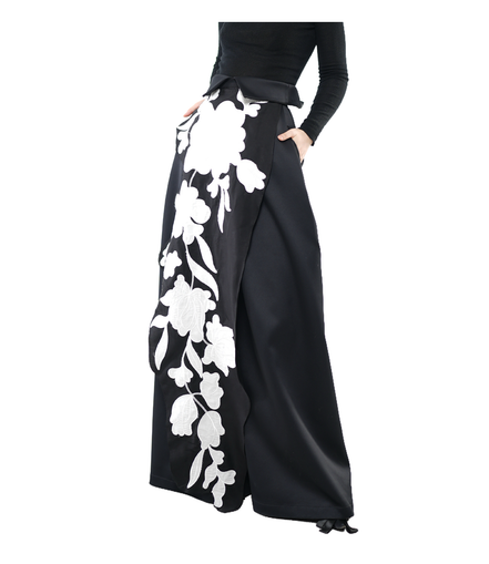 Bloom Fall Floral Appliqué Wrap Overskirt / 5092007