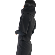 Void Cape-Collar Structured Top / 5120606