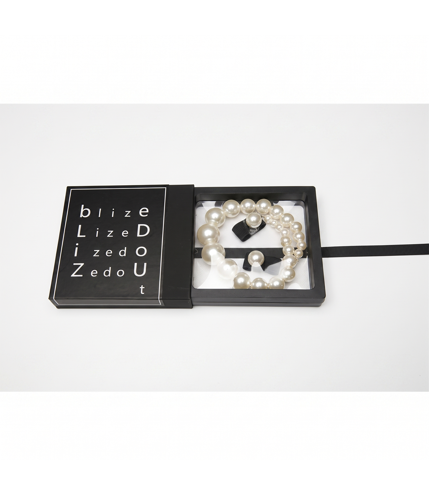 Lune Pearl Ribbon Waist Belt / 02301