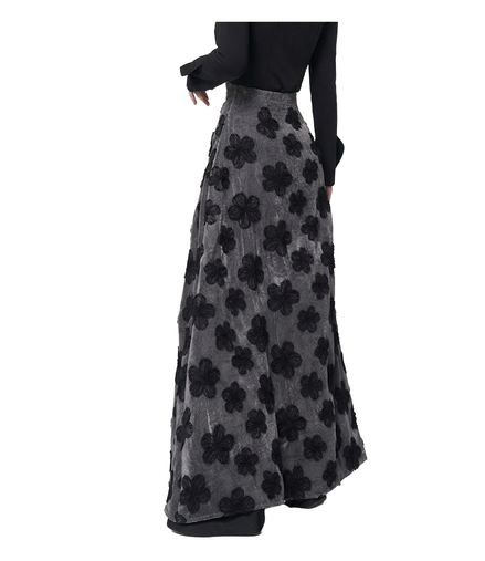 Shadow Bloom Maxi Skirt / 4082105